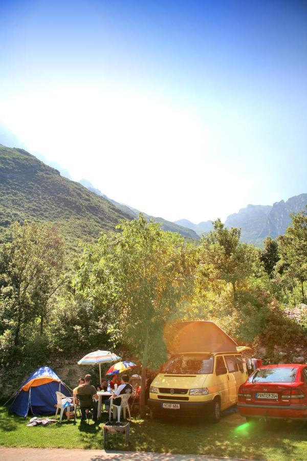 Camping Alpino - Nature Village Malcesine Exterior foto